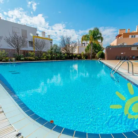 Cabanas Gardens By Algartur *